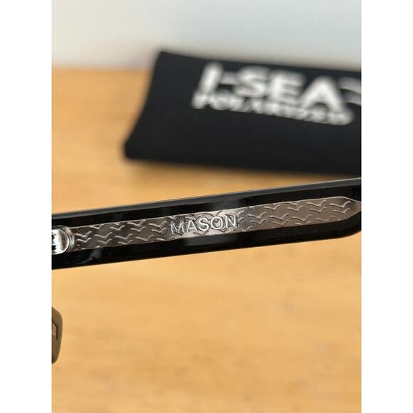I-Sea Mason Sunglasses Black / Smoke Polarized Lens - NEW - Picture 5 of 8